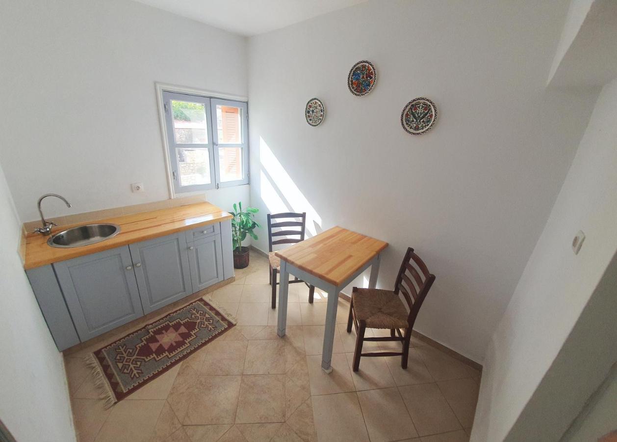 Traditional Apartments Alexandra Megisti Ngoại thất bức ảnh